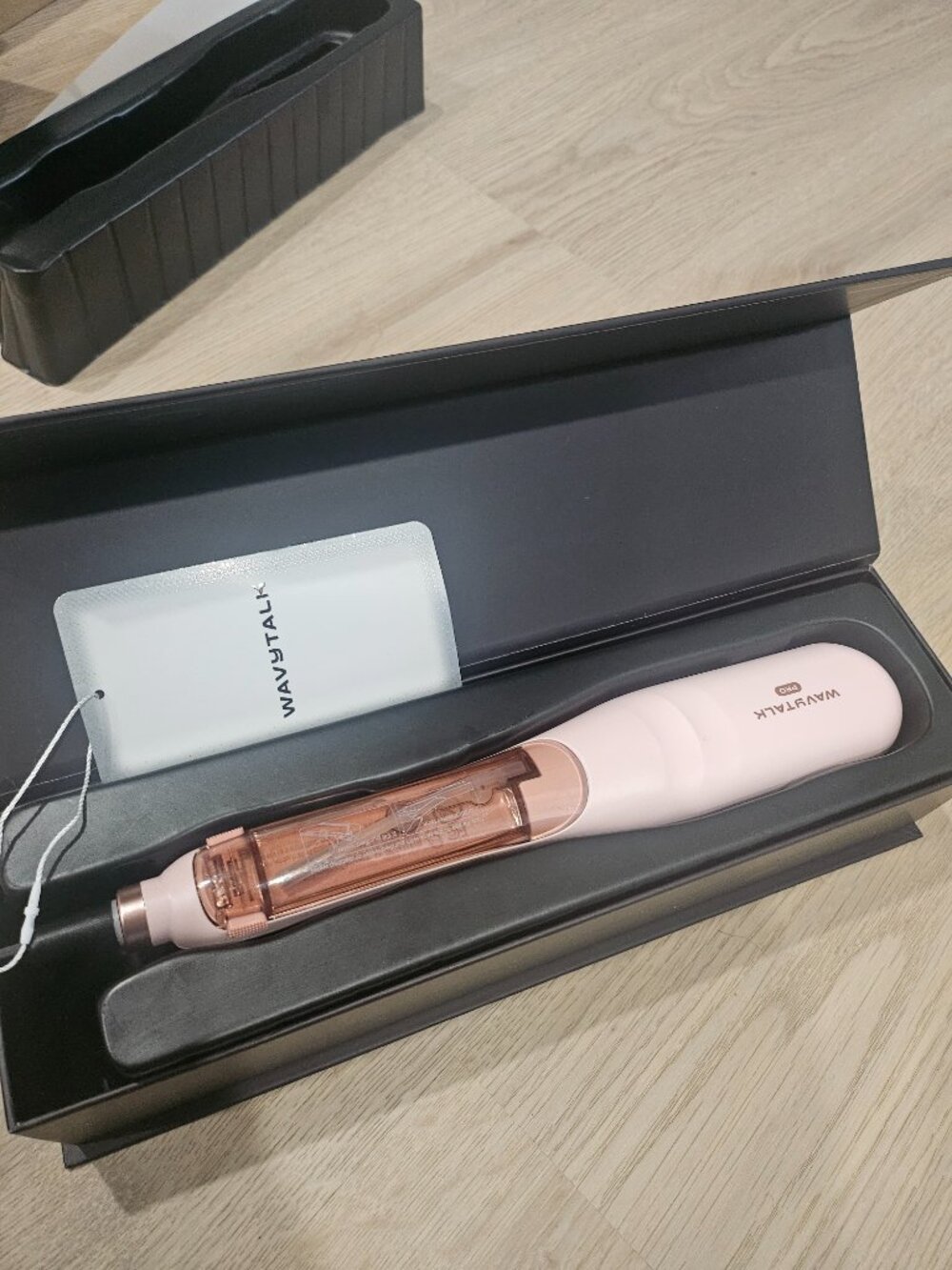Brand New Wavytalk Pro Viral Hair Straightener Brush